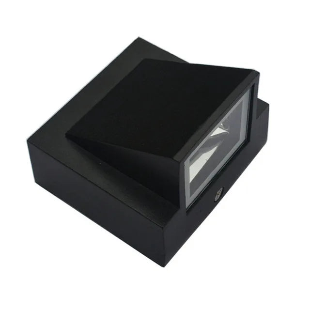 Outdoor LED Wall Lamp