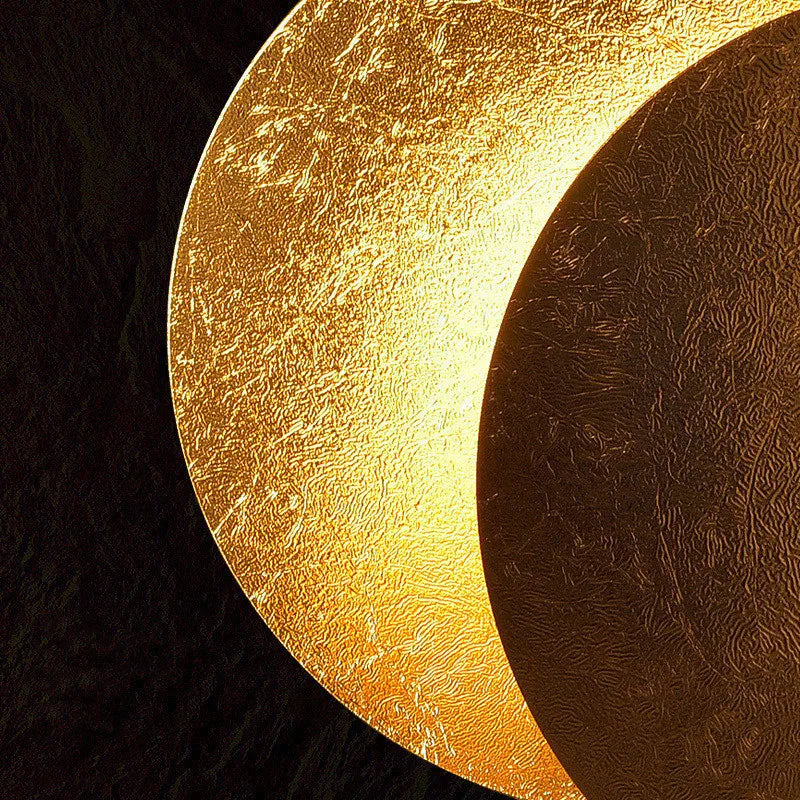 Round Wall Eclipse Lamp