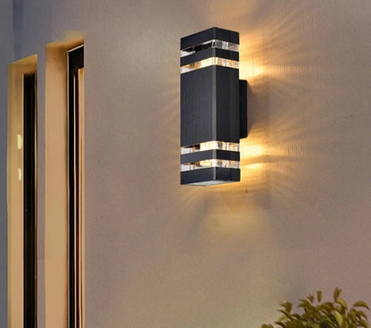 Outdoor Double Head Wall Light