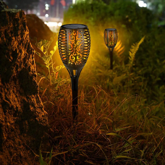 Solar Flame Flickering Garden Lamp