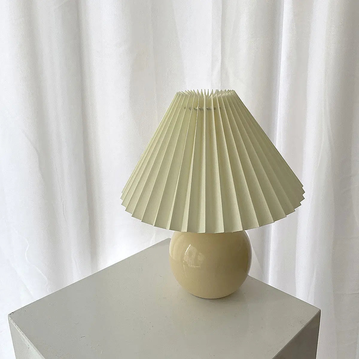 Pleated Ceramic Table Lamp