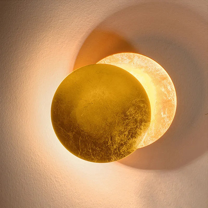 Round Wall Eclipse Lamp